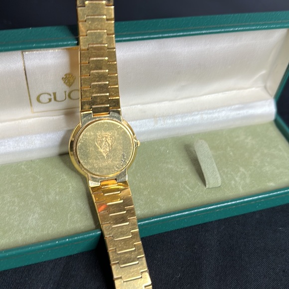 Gucci Watch - Picture 3 of 6
